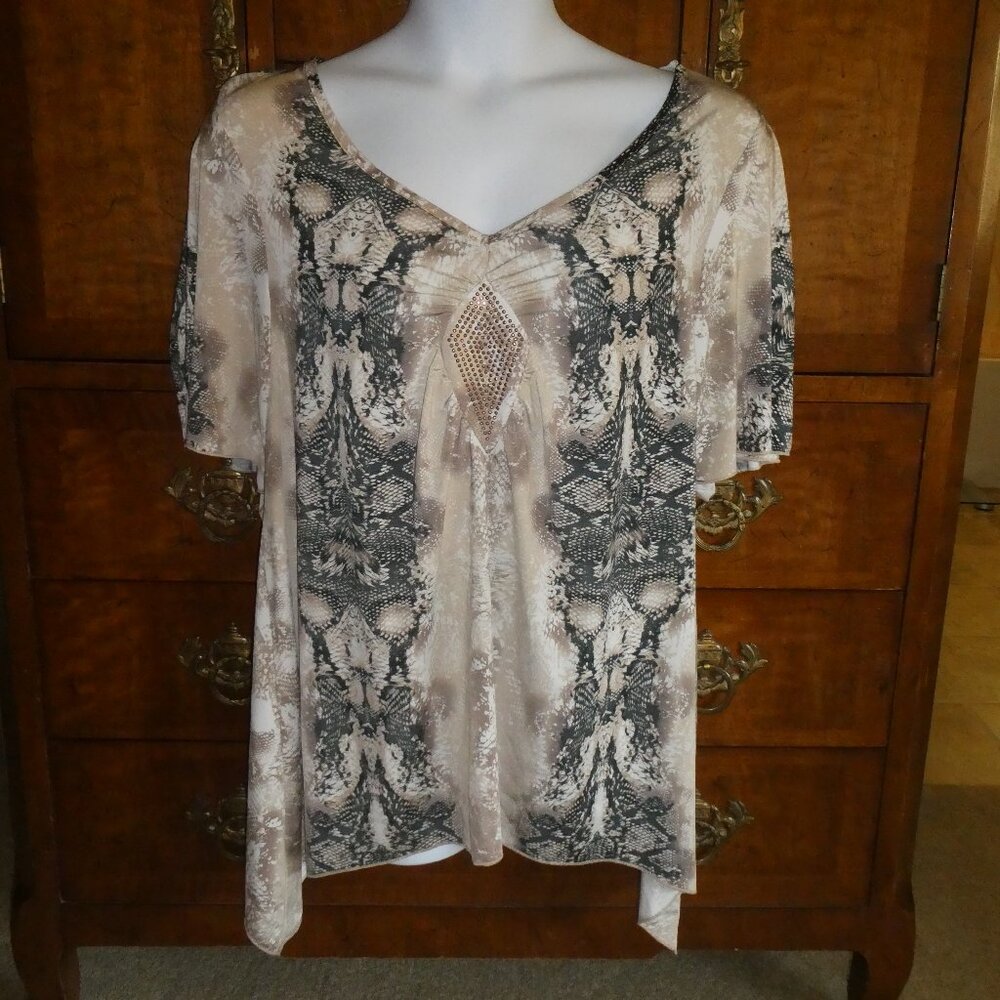 Energe World Wear Women’s Top Size 2X